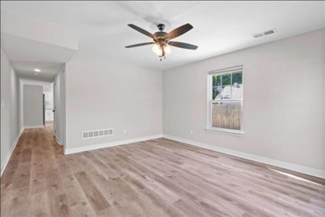 Building Photo - 156 SW 8th St