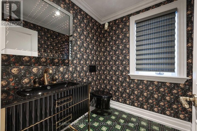 Building Photo - 42 Fifeshire Rd