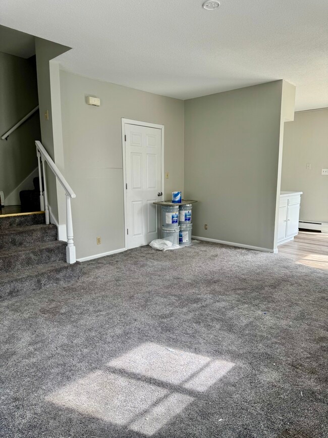 Building Photo - 1921 E 33rd St