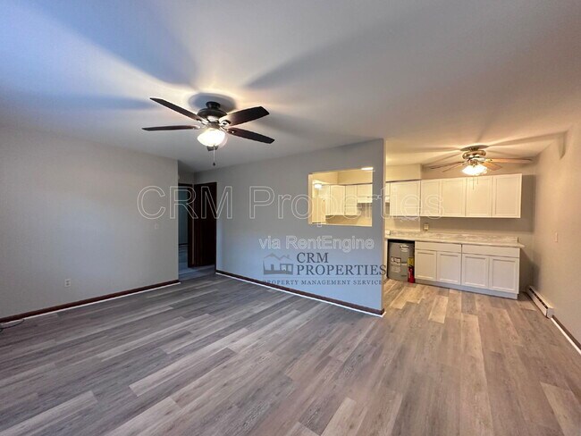 Foto del edificio - 9207 E 12th St