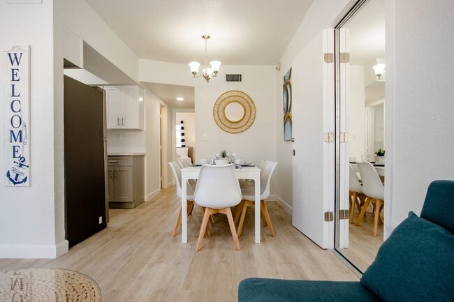 Foto del edificio - 2160 NW 18th Ter