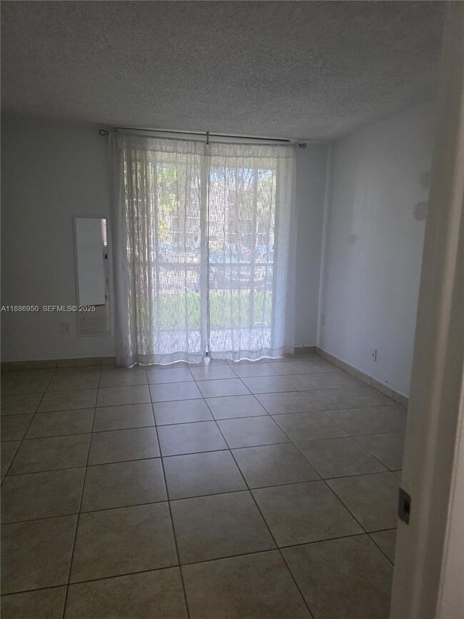 Building Photo - 8420 SW 133rd Avenue Rd