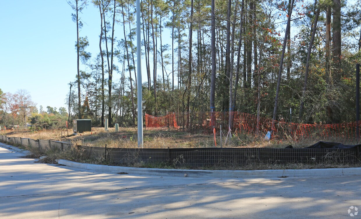 Building Photo - 105 Wickersham