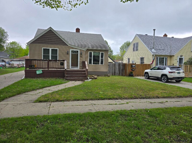 Foto principal - 713 Oak St