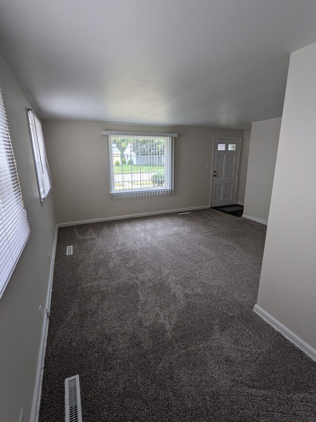 Foto del edificio - 3014 Sunnymede Ave