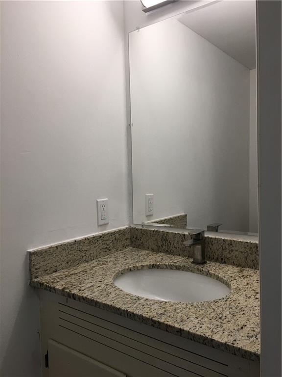 Foto del edificio - 1337 E Township St