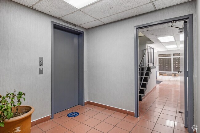 Foto del edificio - Levering Apartments