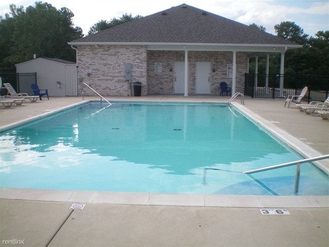 Building Photo - 1671 Shadow Ridge Ct