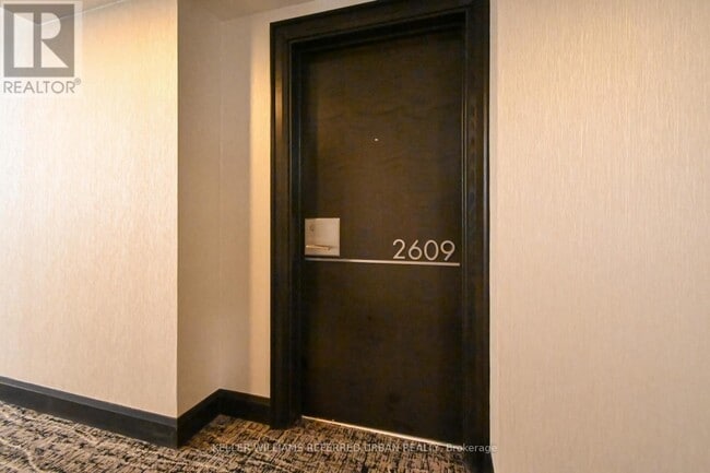 Photo du bâtiment - 25 The Esplanade