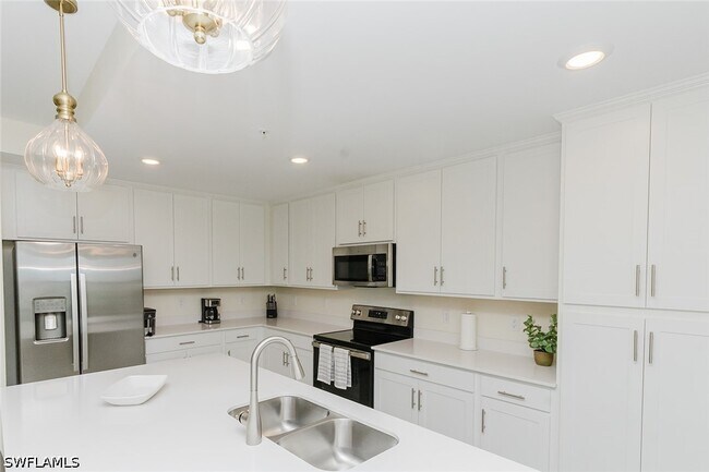 Building Photo - 5835 Double Eagle Cir