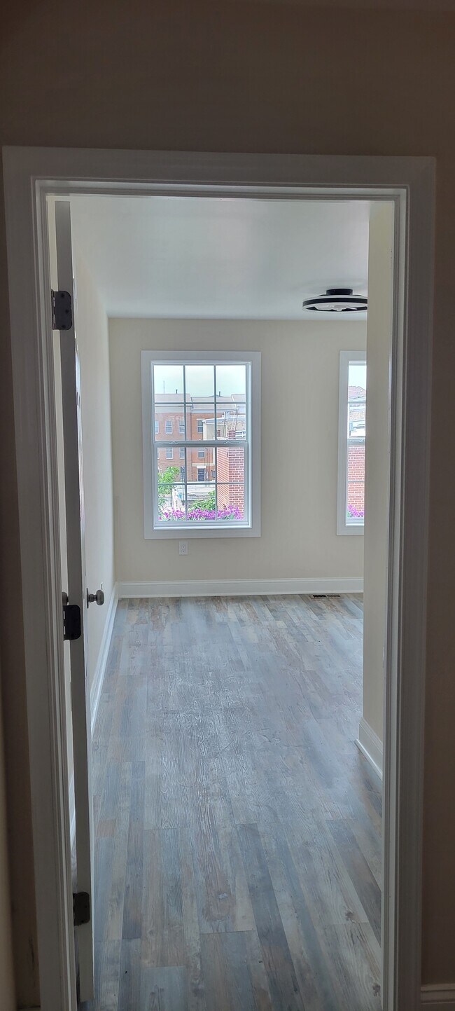 Foto del edificio - 919 Stiles St