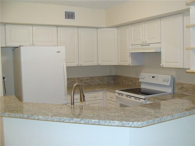 Building Photo - 4245 S 57th Ave