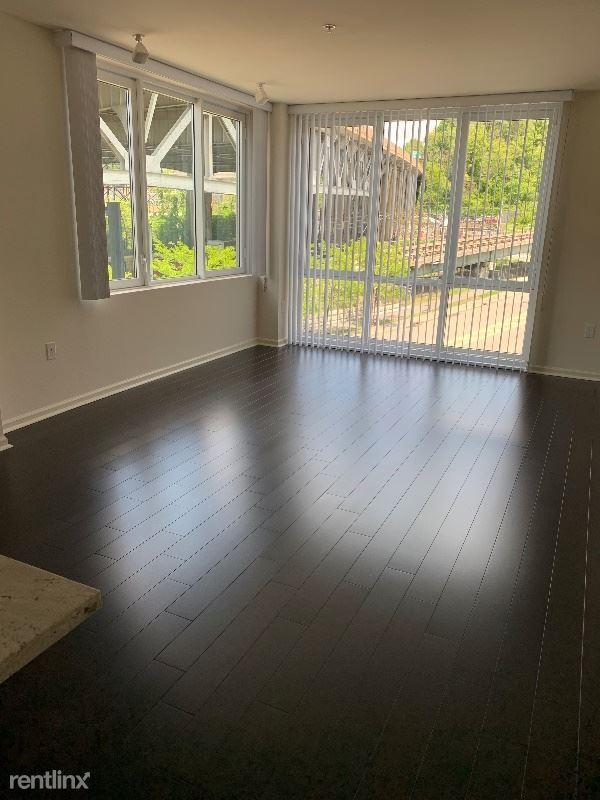 Building Photo - 1 br, 1 bath Condo - 11 Port Imperial Blvd