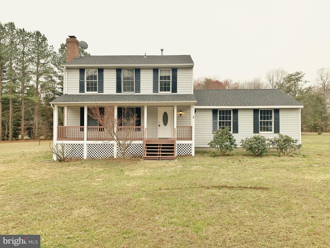 Primary Photo - 8355 Blossom Point Rd