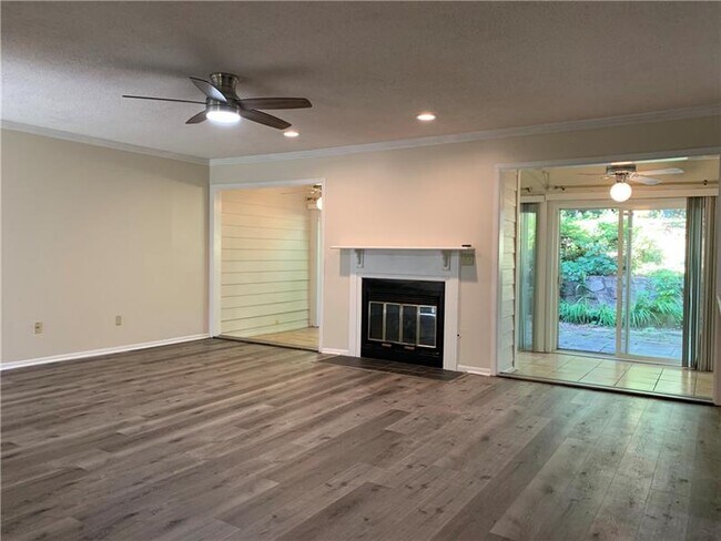 Building Photo - 83 Fair Haven Way