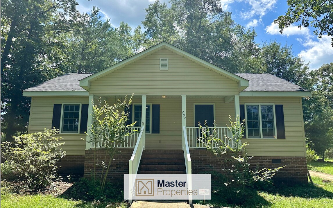 Foto principal - 297 Phillips McCall Rd