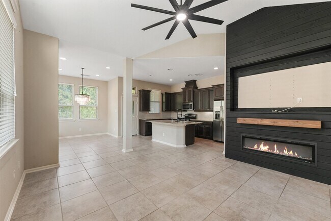 Foto del edificio - 130 Biltmore Loop