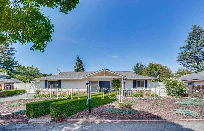 Primary Photo - 306 N Clark Ave