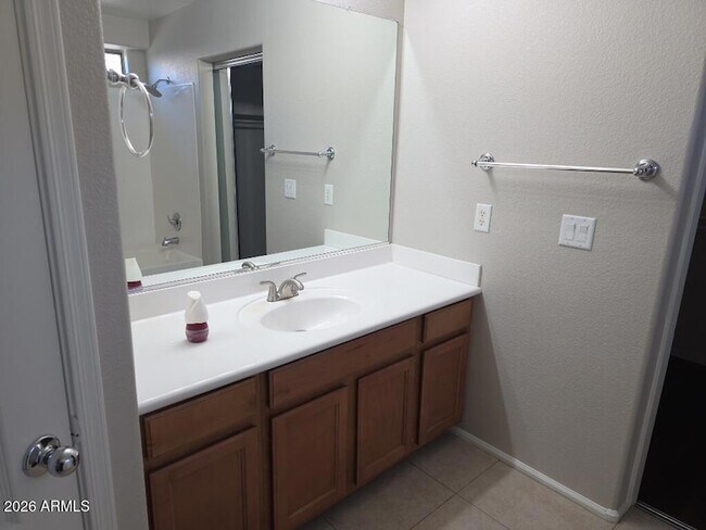 Foto del edificio - 2459 W Via Dona Rd