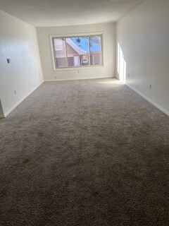 Foto principal - 407 W Main St