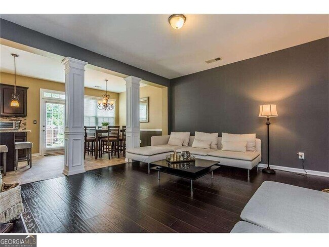 Building Photo - 2631 Pierce Brennen Ct NE