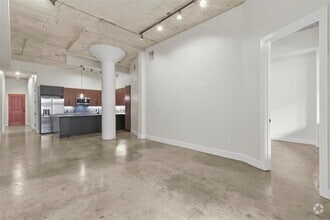 Building Photo - 2323 Polk St