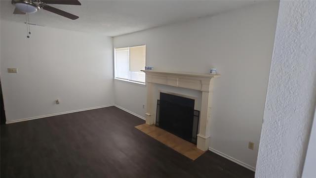 Foto del edificio - 1627 Windsong Ln