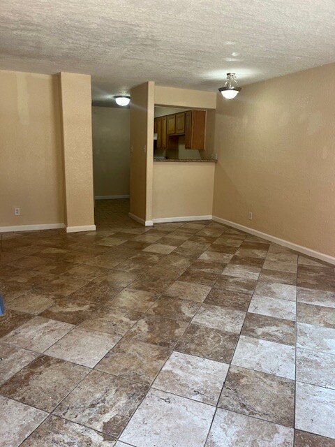 Foto del edificio - 3243 Nacogdoches Rd