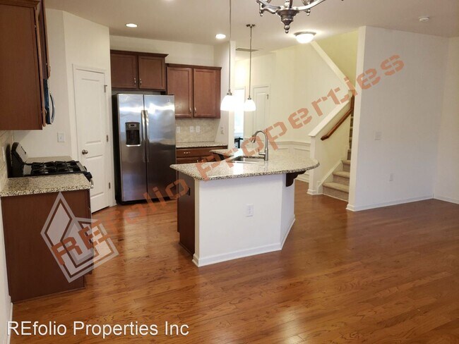 Foto del edificio - 3 br, 2.5 bath House - 604 Briarcliff Street