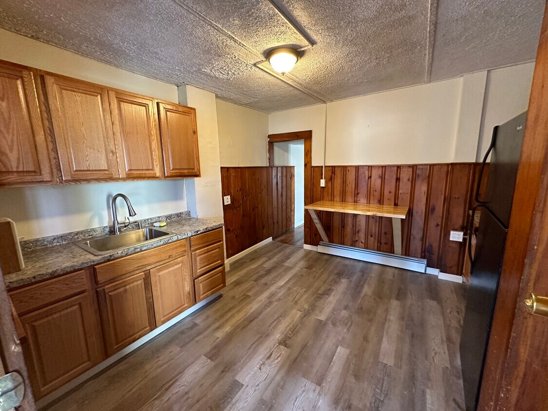 Primary Photo - 291 Jackson St