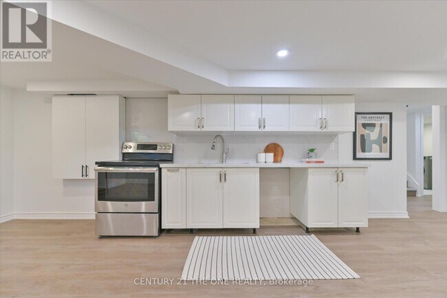 Photo du bâtiment - 421 Browndale Crescent