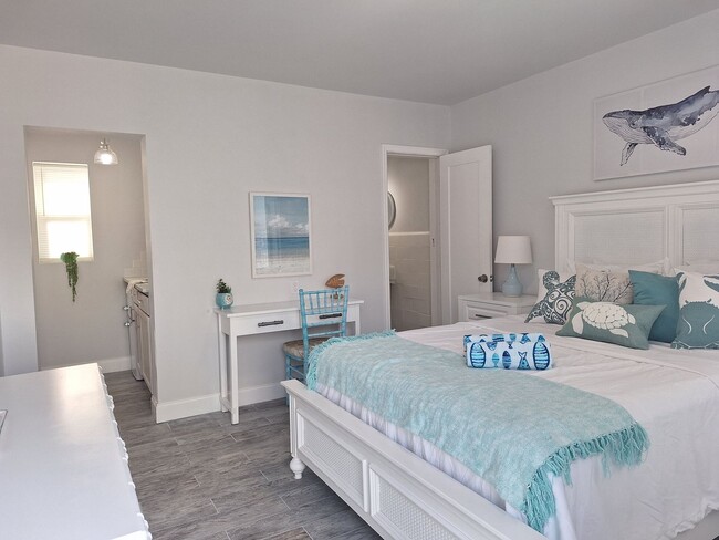 Foto del edificio - NSB FURNISHED EFFICIENCY UNIT-ALL UTILITIES INCLUDED INCLUDING WI-FI!