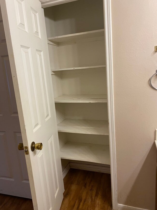 Foto del edificio - Monthly Paid Rent