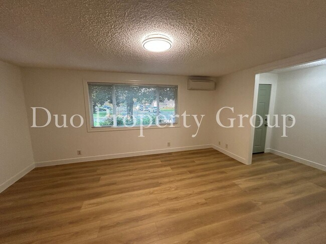 Foto del edificio - Updated West Eugene Home