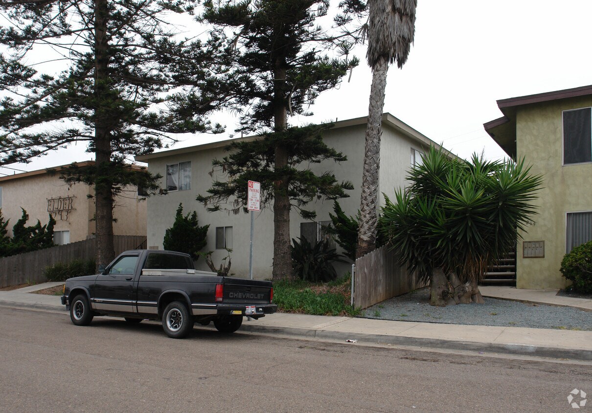 Foto del edificio - 285 Elder Ave