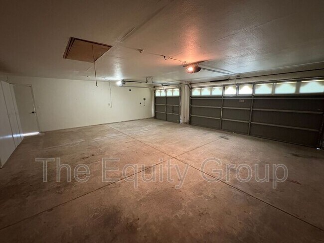 Foto del edificio - 2511 S Peppertree St