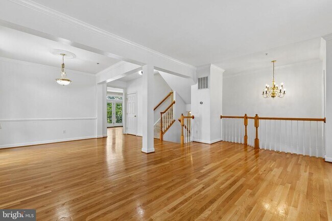 Building Photo - 43809 Water Bay Terrace