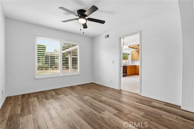 Foto del edificio - 20430 Vía Madrid