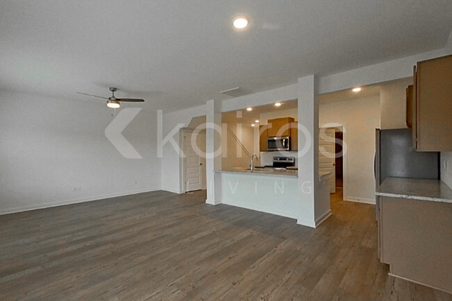 Building Photo - 6139 Taramore Ln NW