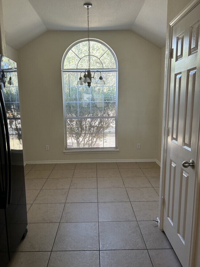 Foto del edificio - 5304 Willamette Ln