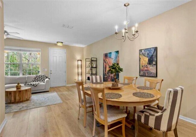 Foto del edificio - 14169 Stowbridge Ave