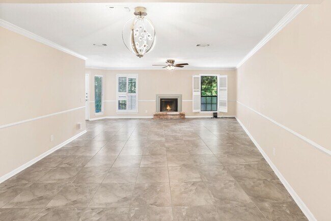 Foto del edificio - 2 Bedroom/1 Bath Exeter House