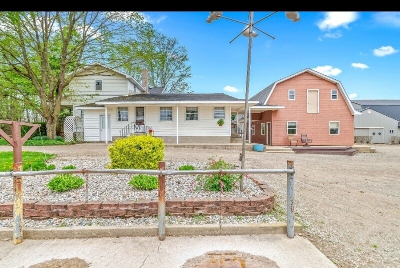 Foto principal - 810 Newton Rd