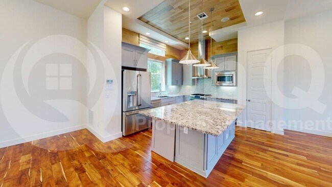 Foto del edificio - 1832 Stevens Bluff Ln