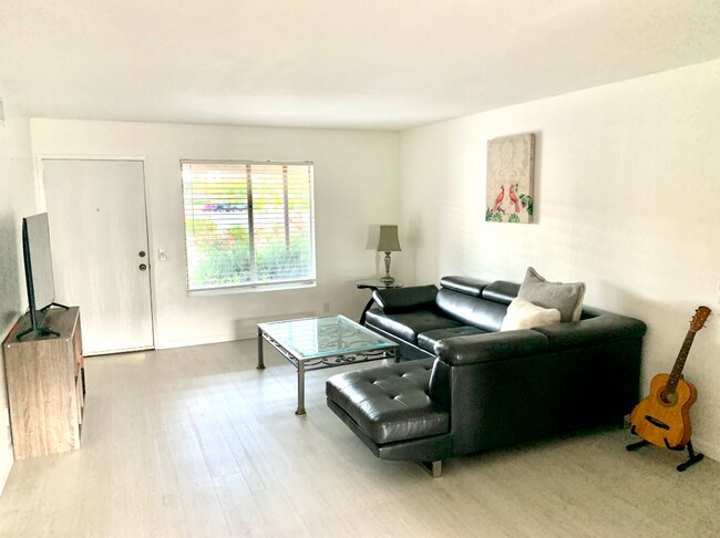 Living Room - 1268 E Ramon Rd