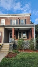 Building Photo - 417 Llanerch Ave