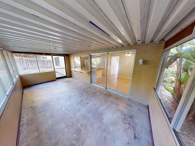 Building Photo - 5436 New Mills Rd