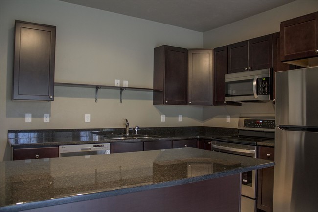 Foto del edificio - 2301 Sunny Ln