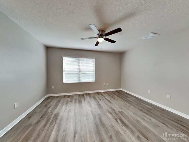 Building Photo - 4368 Edenrock Place Spring Hill FL
