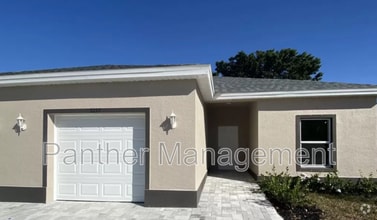 Building Photo - 3437 SW 8th Pl